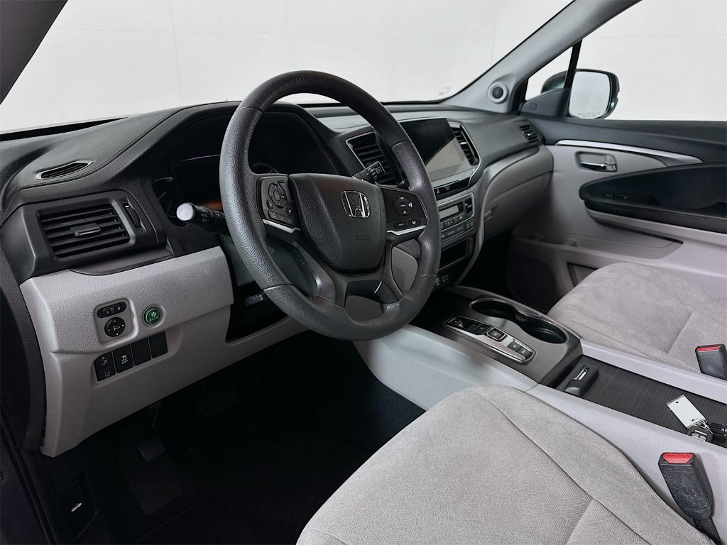 used 2021 Honda Pilot car, priced at $26,998