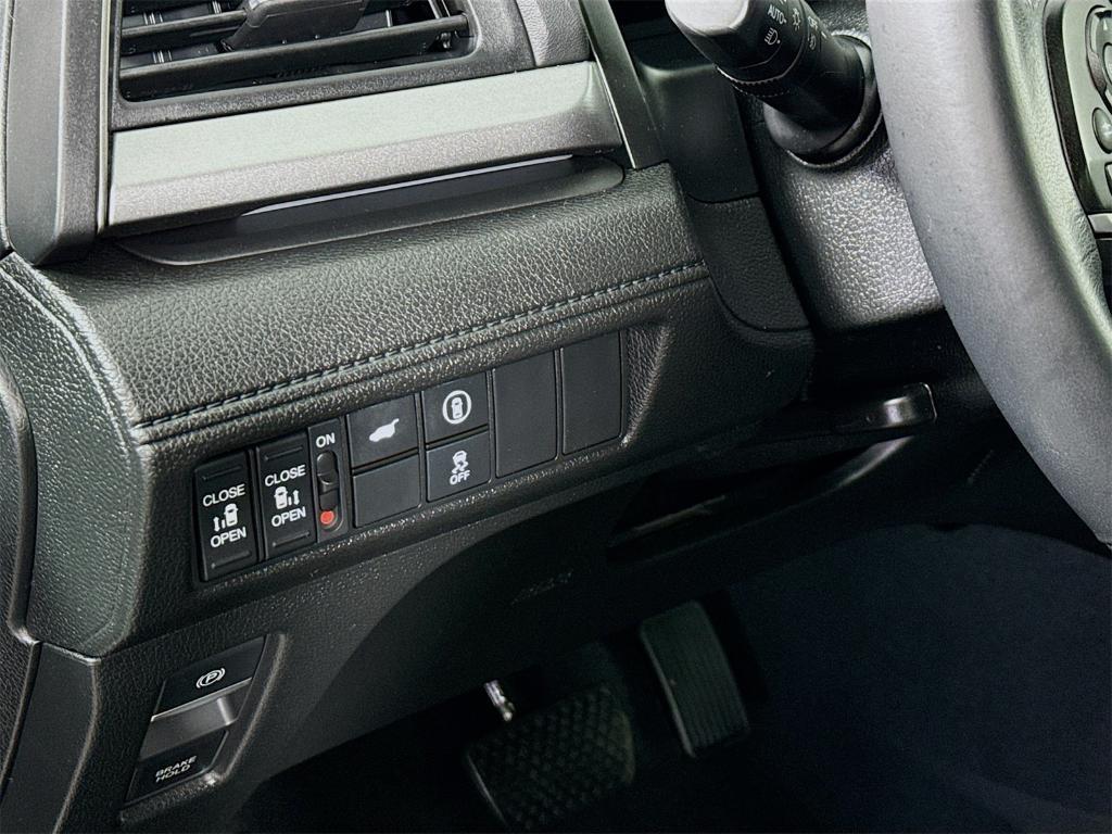 used 2023 Honda Odyssey car, priced at $36,498