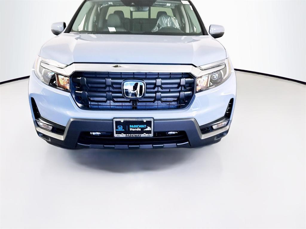 new 2025 Honda Ridgeline car, priced at $45,135