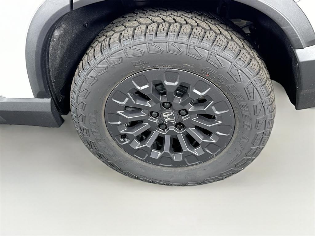 new 2026 Honda Passport car, priced at $50,575