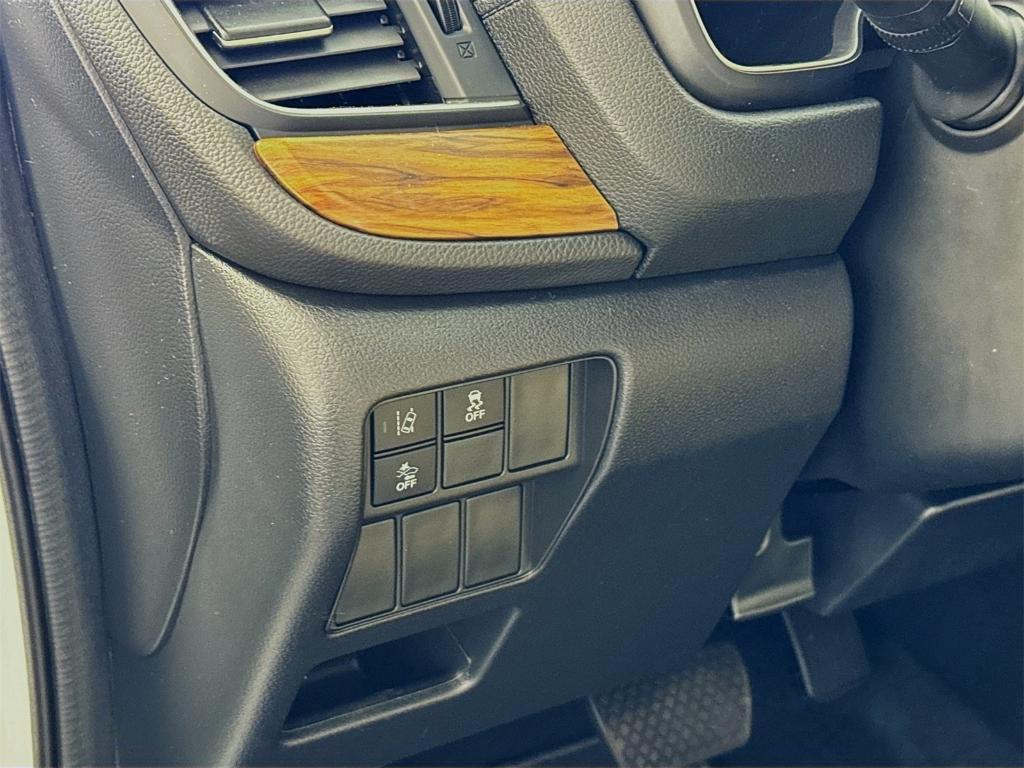 used 2020 Honda CR-V car, priced at $25,840