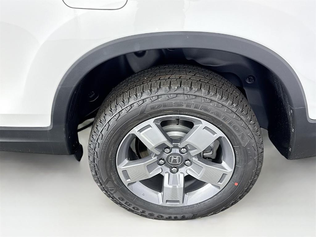 new 2025 Honda Ridgeline car, priced at $44,885