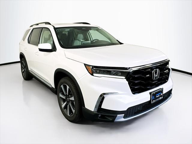 new 2025 Honda Pilot car, priced at $51,150