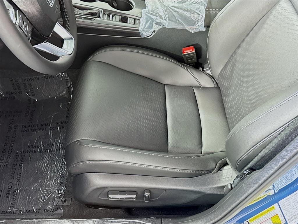 new 2026 Honda Civic Hybrid car, priced at $33,900