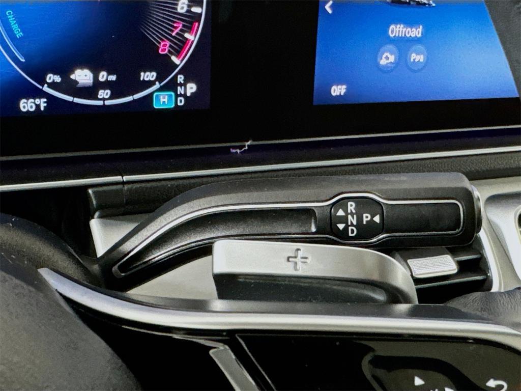 used 2024 Mercedes-Benz GLE 450 Plug-In Hybrid car, priced at $52,498