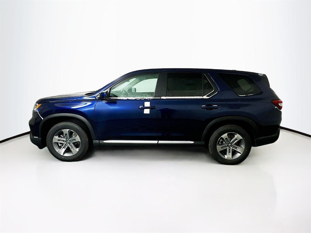 new 2025 Honda Pilot car, priced at $48,475