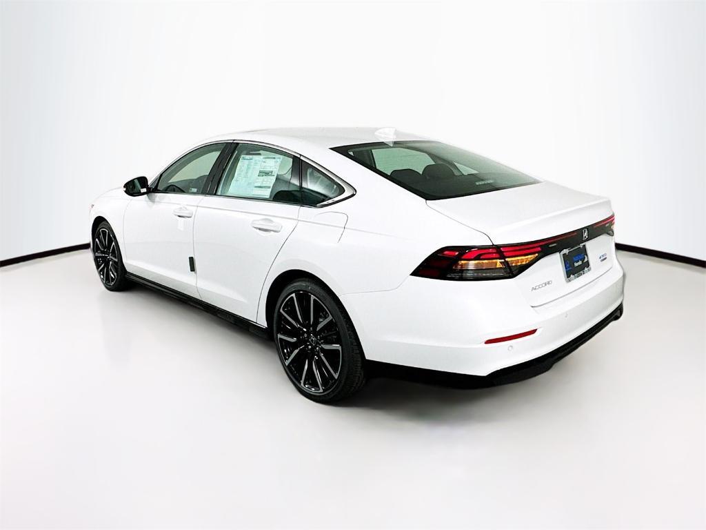 new 2025 Honda Accord Hybrid car, priced at $40,850