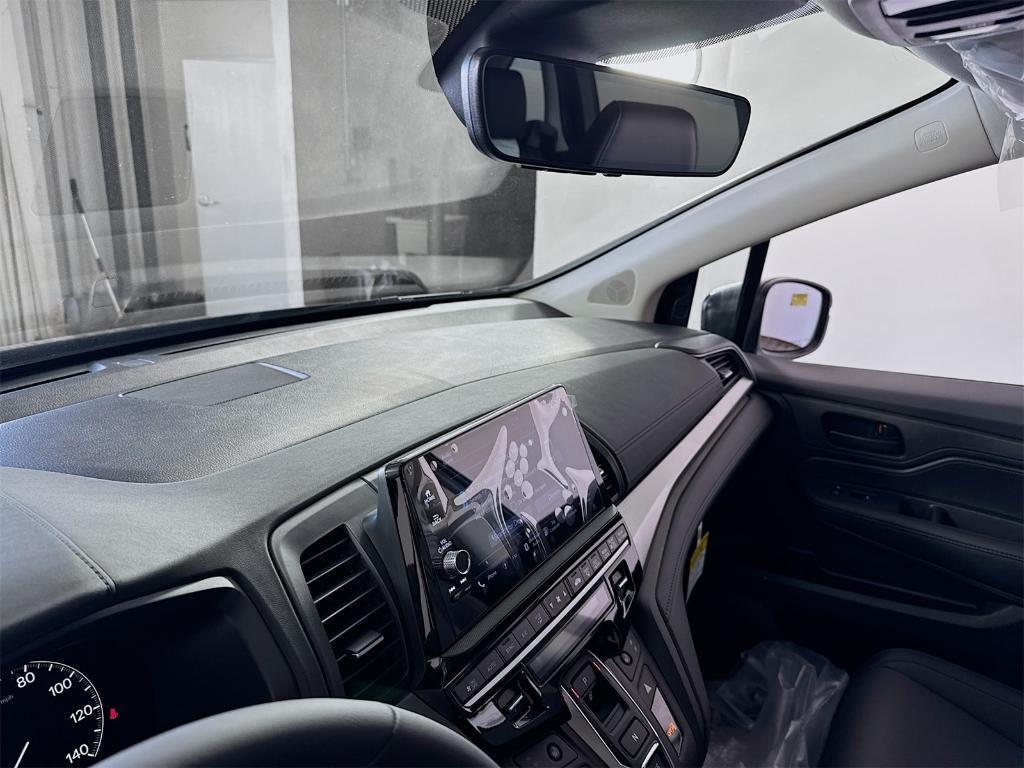 new 2026 Honda Odyssey car, priced at $45,685