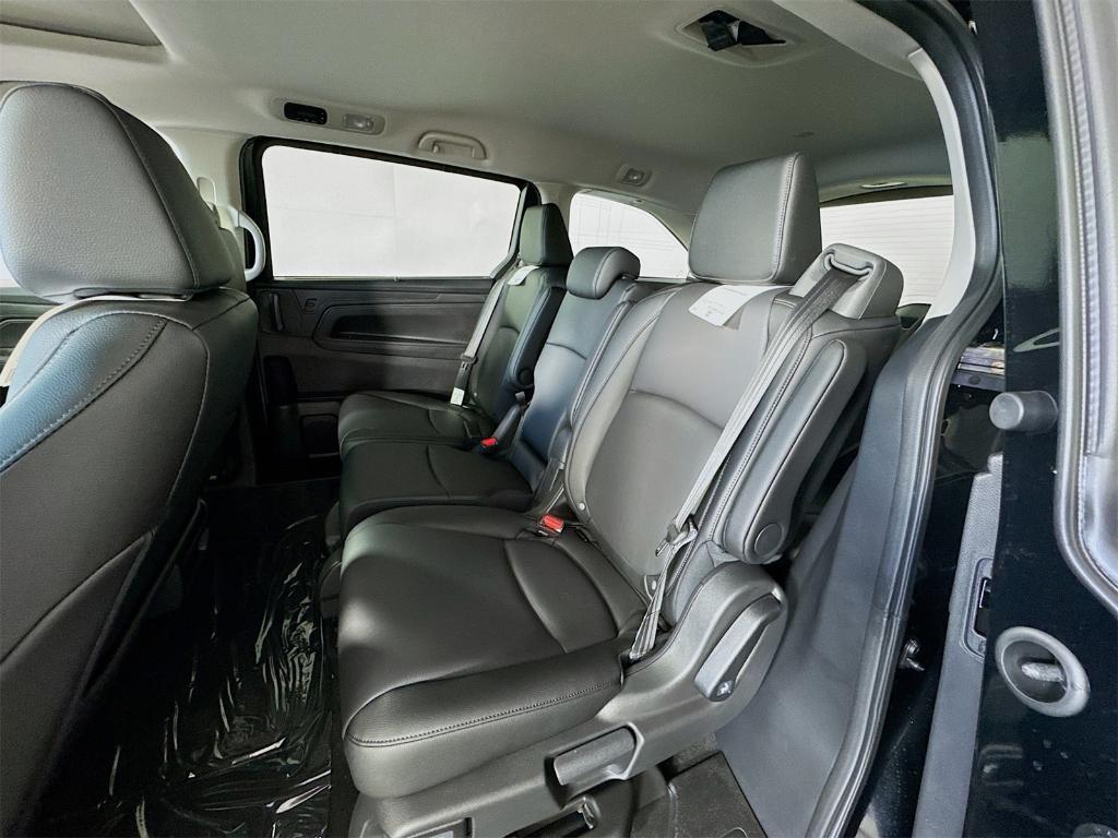 new 2026 Honda Odyssey car, priced at $45,685