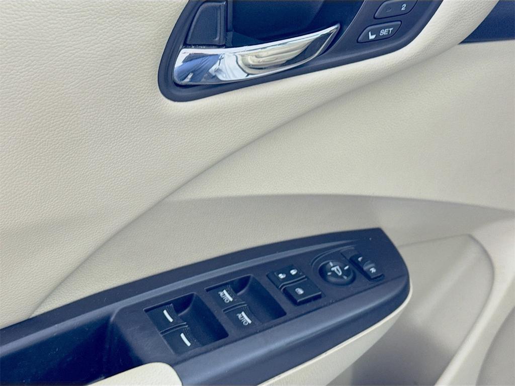 used 2014 Acura RDX car, priced at $12,798