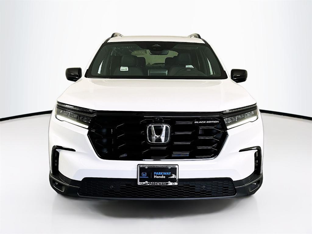 used 2025 Honda Pilot car, priced at $52,000