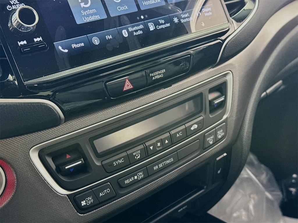 new 2025 Honda Ridgeline car, priced at $44,885