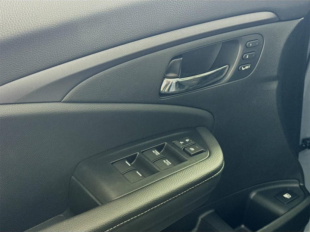 new 2025 Honda Ridgeline car, priced at $44,885