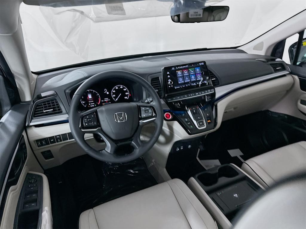 new 2025 Honda Odyssey car, priced at $48,005