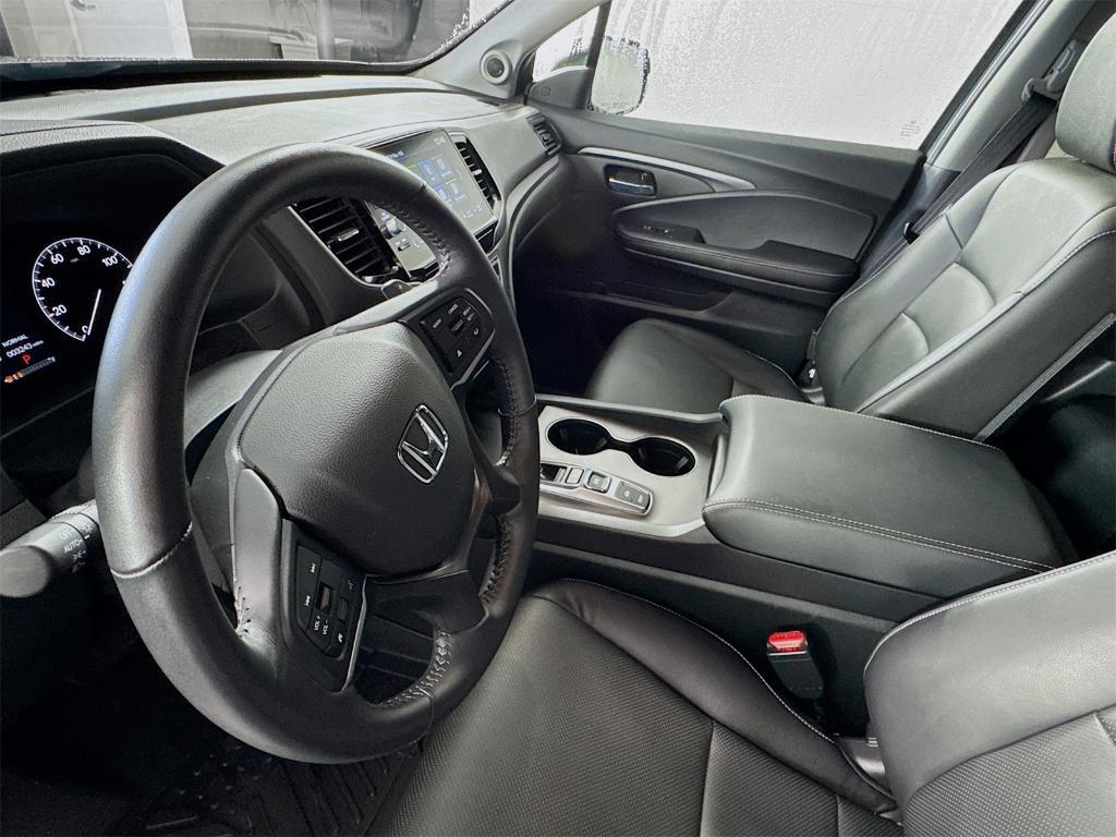 used 2025 Honda Ridgeline car, priced at $38,777