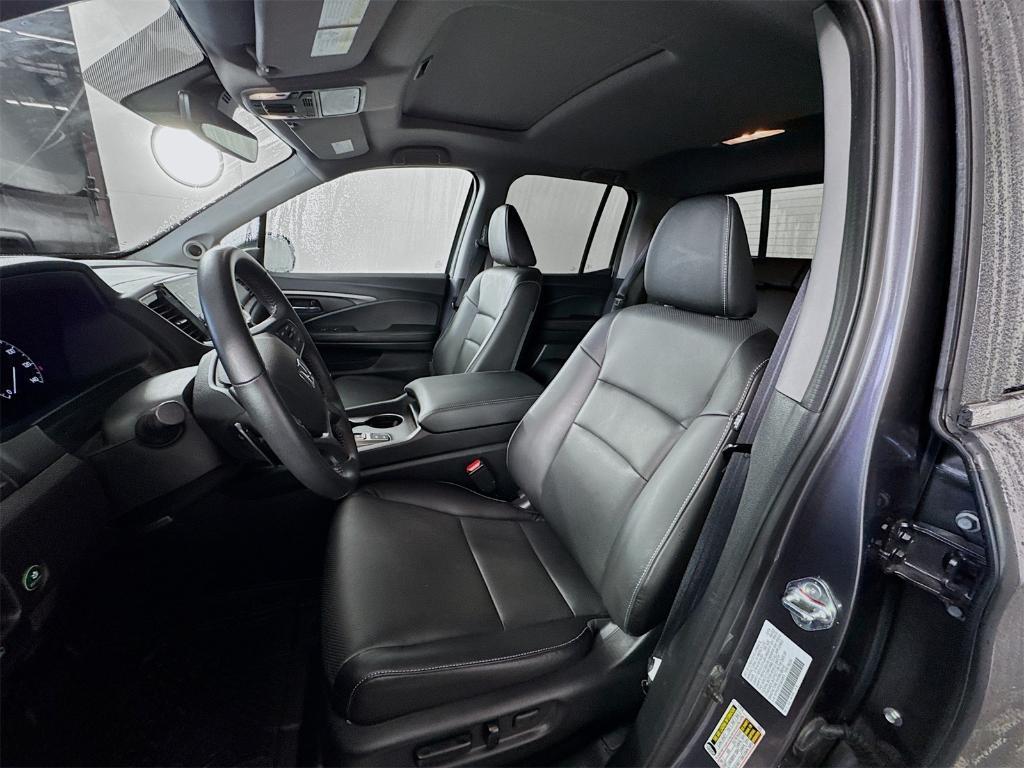 used 2025 Honda Ridgeline car, priced at $38,777