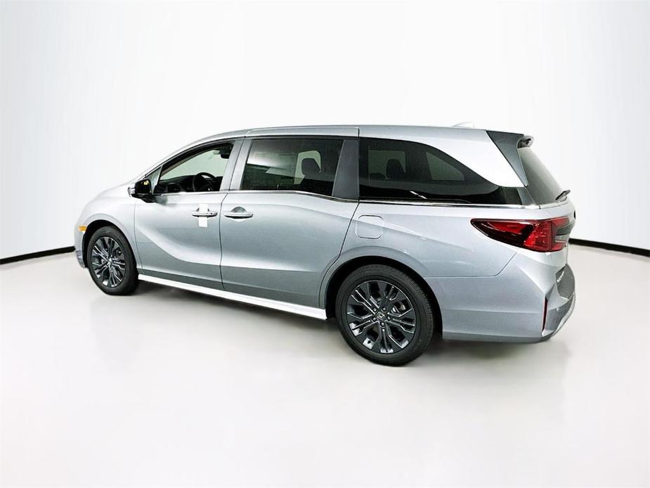 new 2025 Honda Odyssey car, priced at $48,005