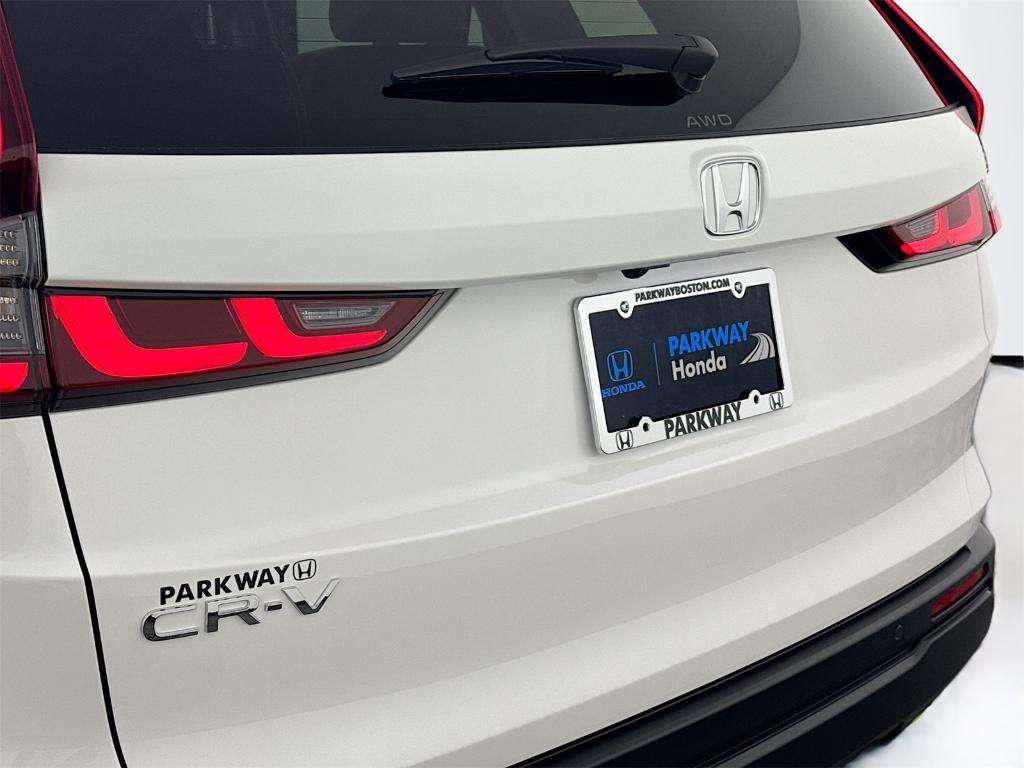 new 2026 Honda CR-V Hybrid car, priced at $42,130