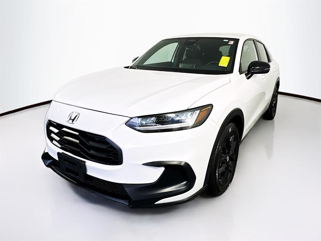 used 2025 Honda HR-V car, priced at $27,797