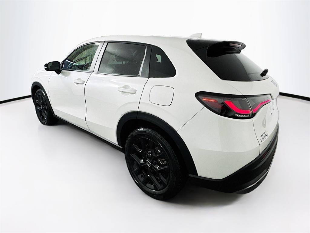 used 2025 Honda HR-V car, priced at $27,797