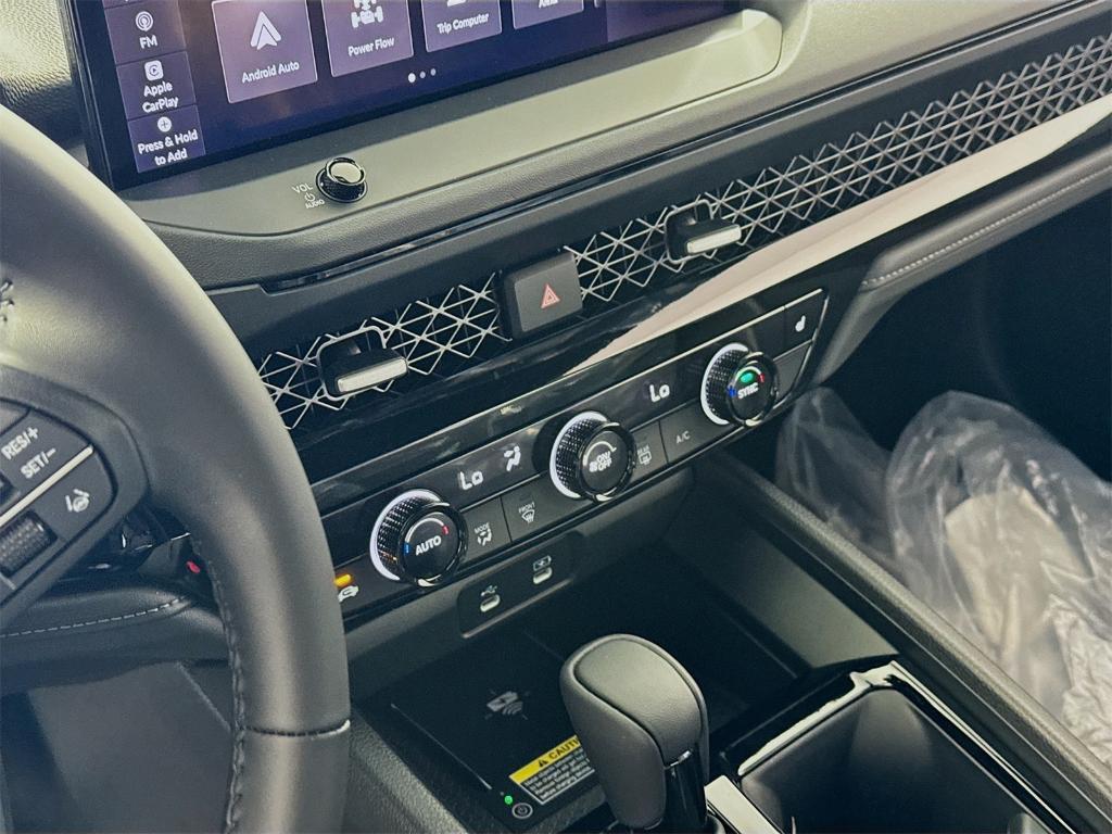 new 2025 Honda Accord Hybrid car, priced at $36,590