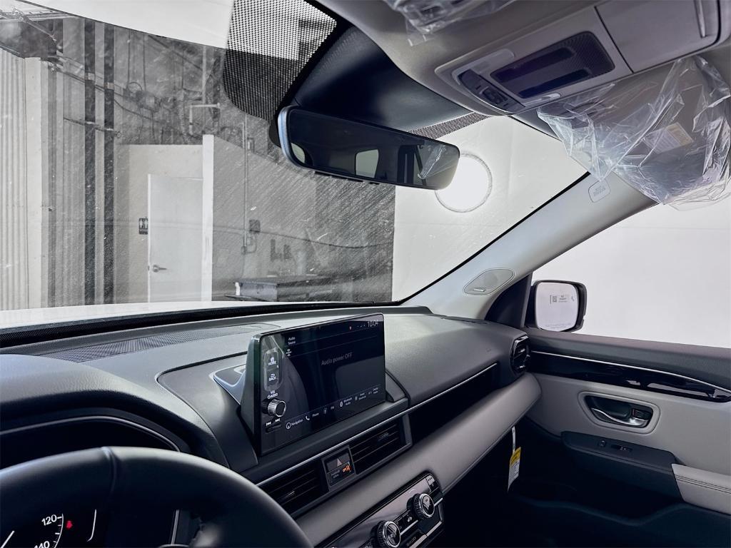 new 2025 Honda Pilot car, priced at $51,505