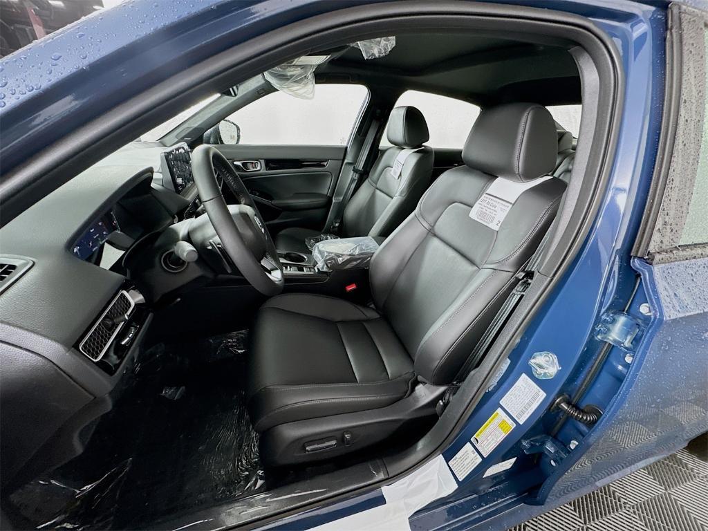 new 2025 Honda Civic Hybrid car, priced at $33,555