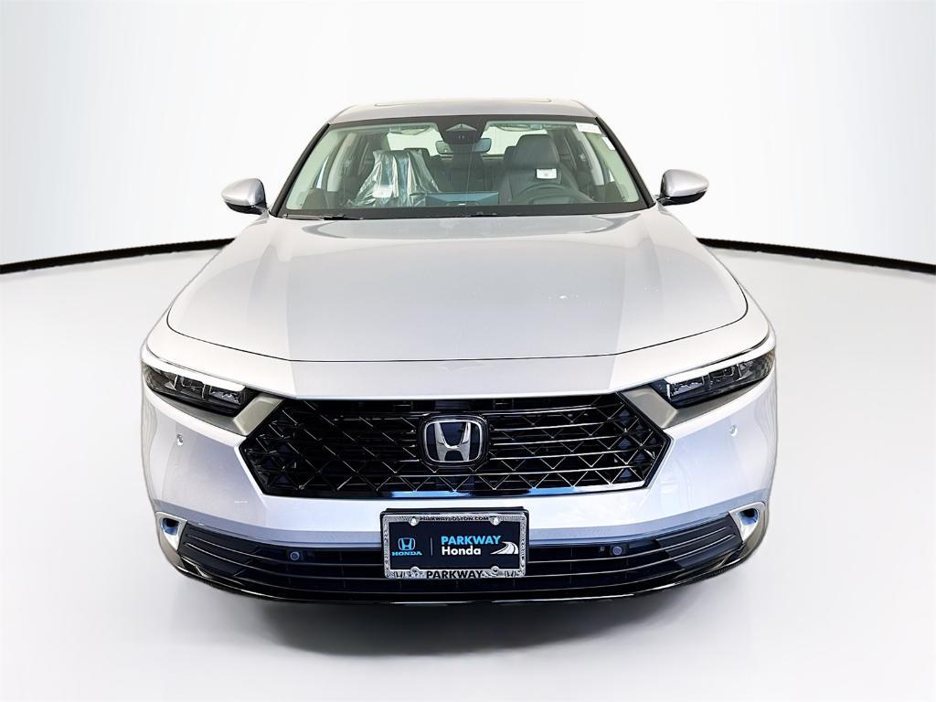 new 2025 Honda Accord Hybrid car, priced at $40,450