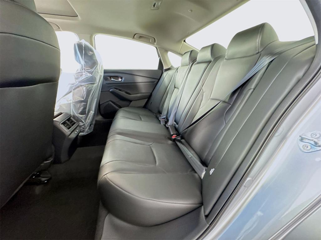 new 2025 Honda Accord Hybrid car, priced at $40,450