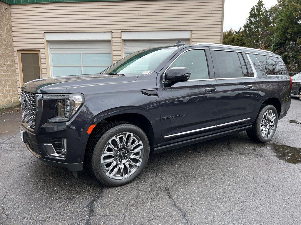 used 2024 GMC Yukon XL car, priced at $82,791