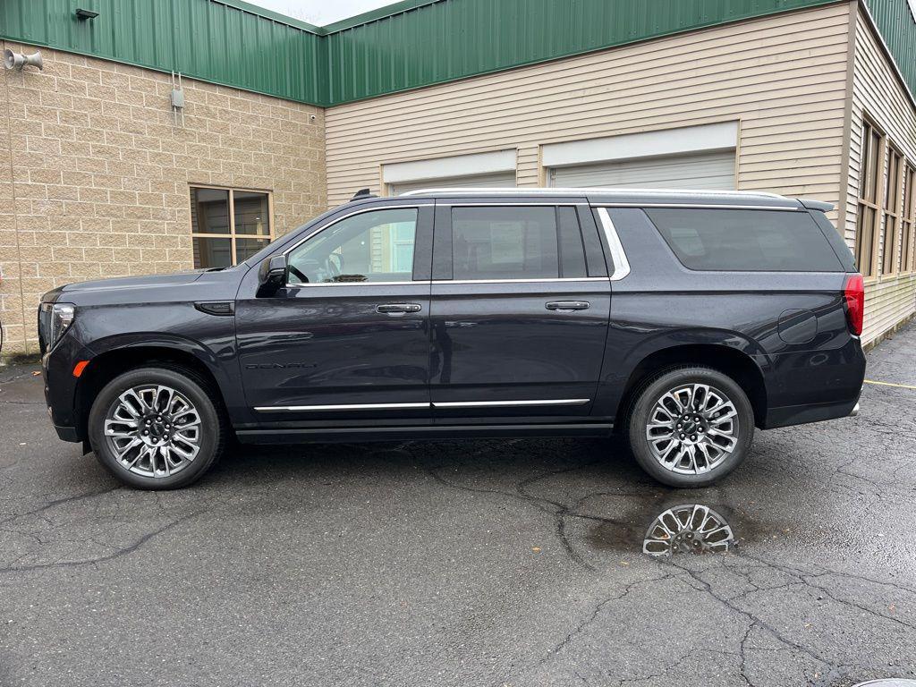 used 2024 GMC Yukon XL car, priced at $82,791