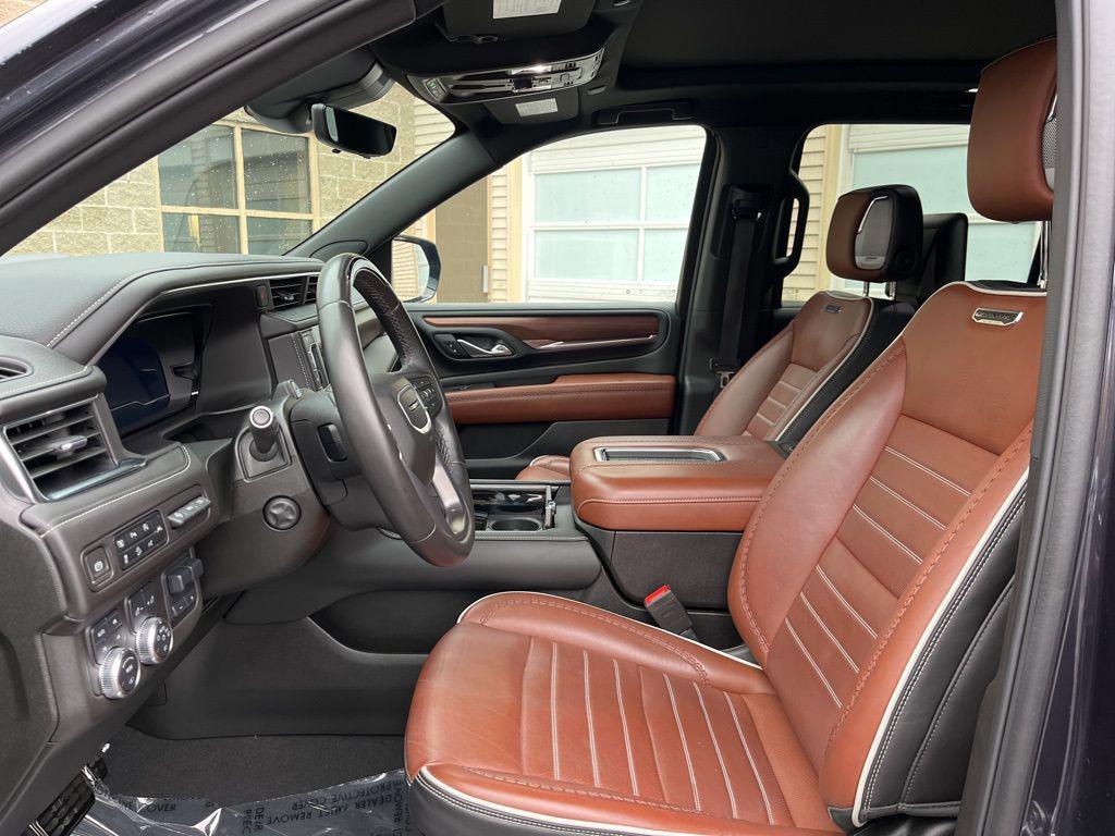 used 2024 GMC Yukon XL car, priced at $82,791