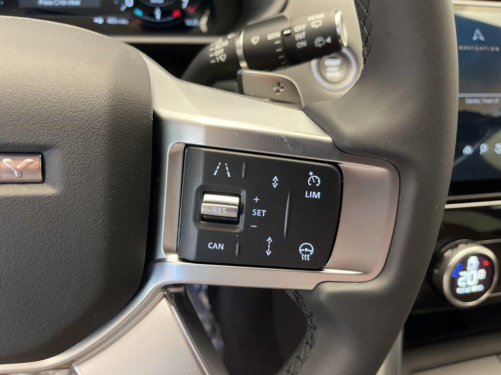 new 2026 Land Rover Discovery car, priced at $72,371