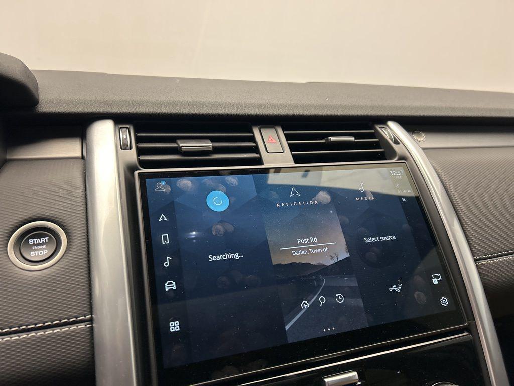 used 2025 Land Rover Discovery car, priced at $64,971