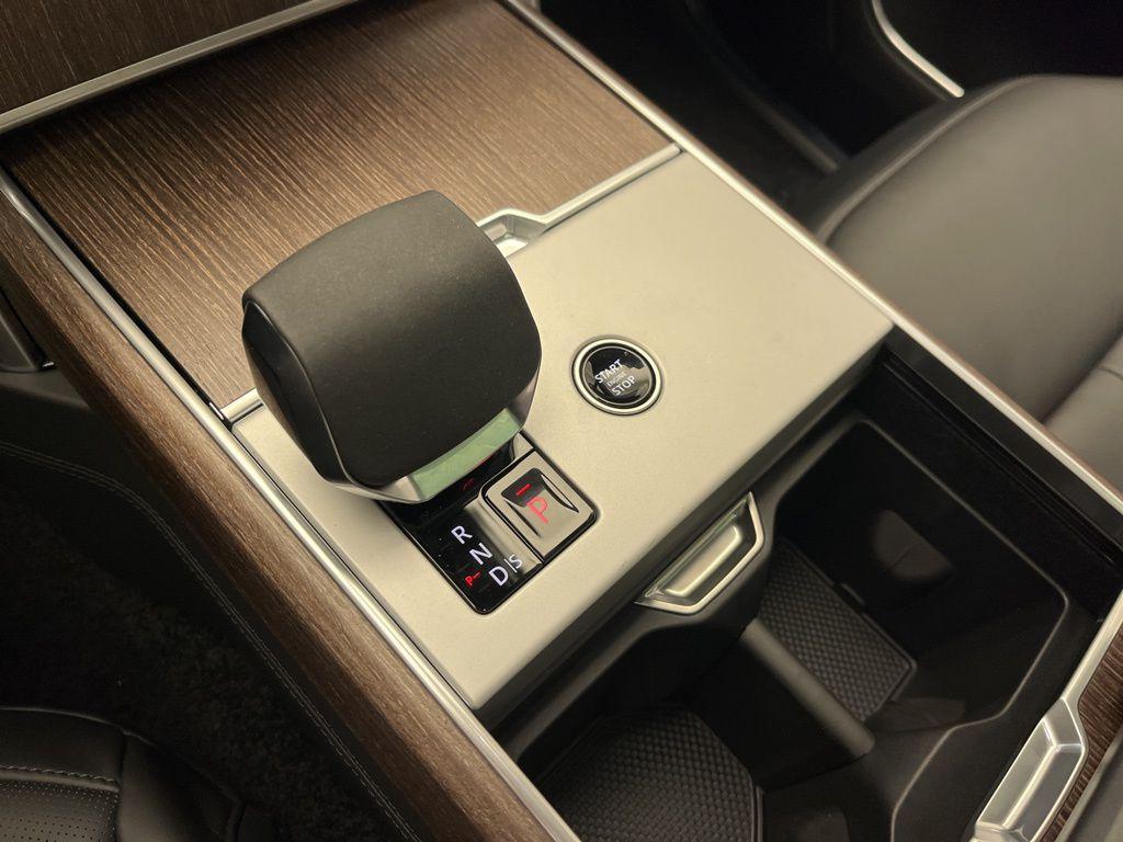 new 2025 Land Rover Range Rover car, priced at $156,935
