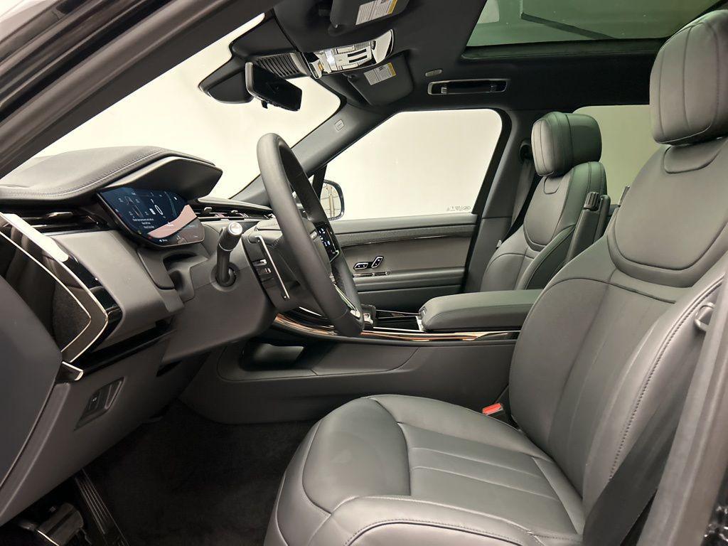 new 2025 Land Rover Range Rover Sport car, priced at $119,035