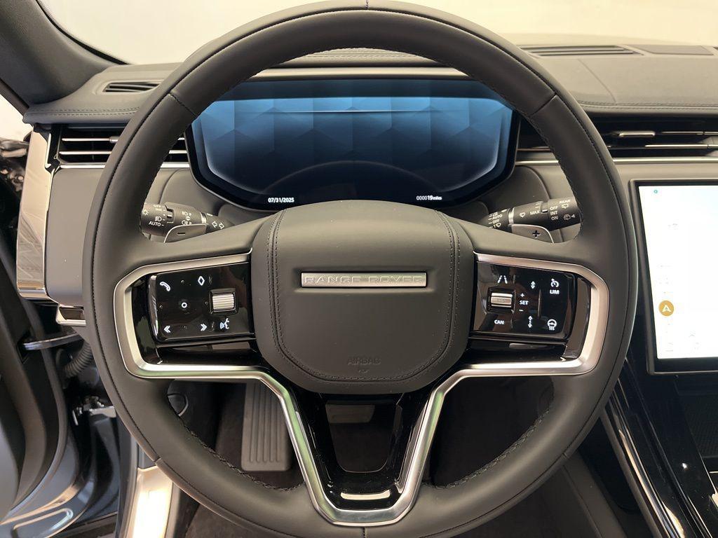 new 2025 Land Rover Range Rover Sport car, priced at $91,390