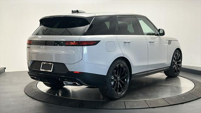 new 2025 Land Rover Range Rover Sport car, priced at $93,165