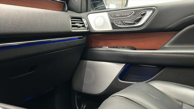 used 2020 Lincoln Navigator car, priced at $45,958