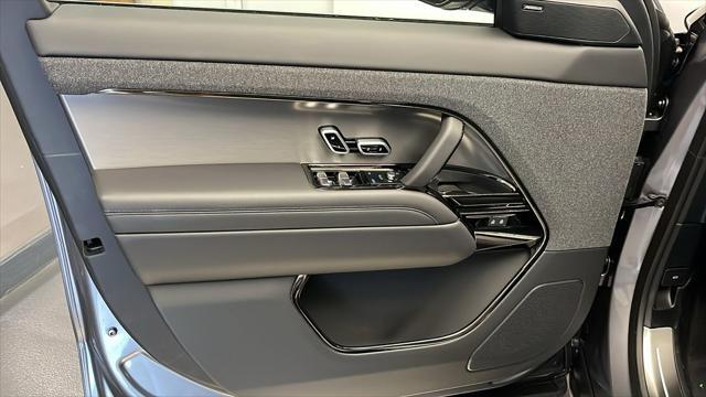 new 2025 Land Rover Range Rover Sport car, priced at $90,590