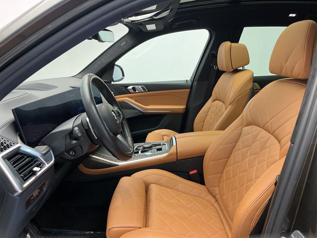 used 2023 BMW X7 car, priced at $51,686