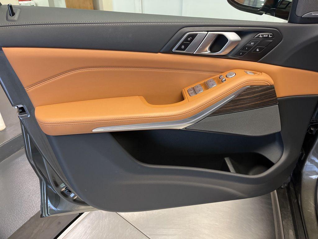 used 2023 BMW X7 car, priced at $51,686