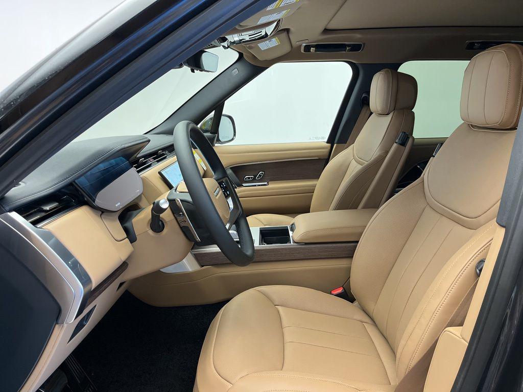 new 2025 Land Rover Range Rover car, priced at $124,405