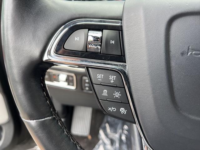 used 2022 Lincoln Navigator car, priced at $65,934