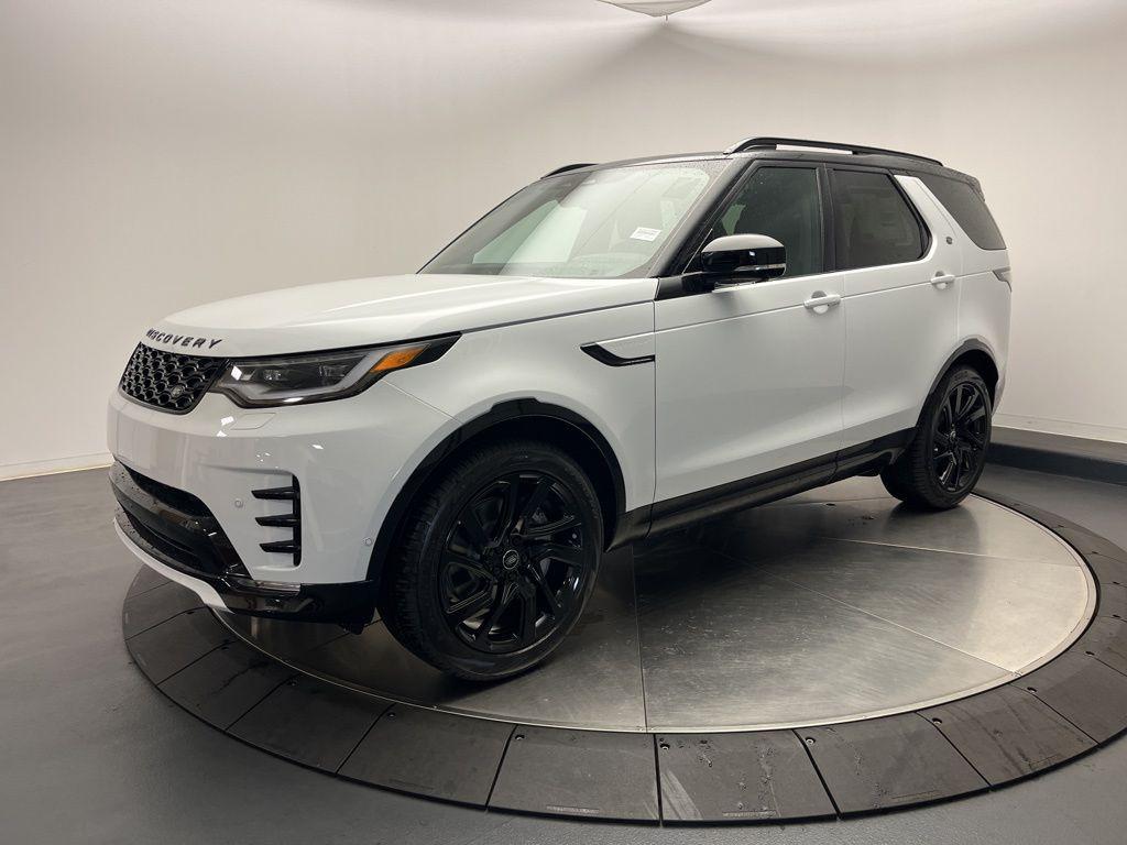 new 2025 Land Rover Discovery car, priced at $69,528