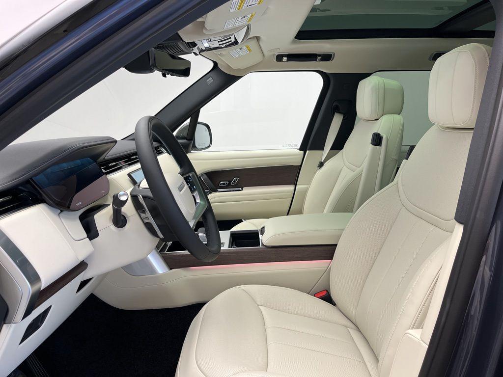 new 2025 Land Rover Range Rover car, priced at $139,805