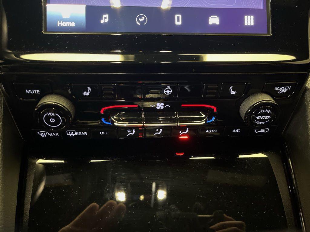 used 2022 Jeep Grand Cherokee car, priced at $30,279