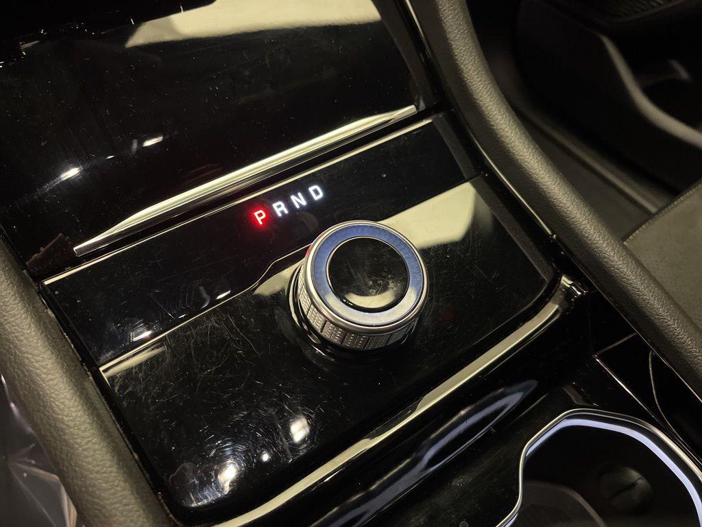 used 2022 Jeep Grand Cherokee car, priced at $30,279