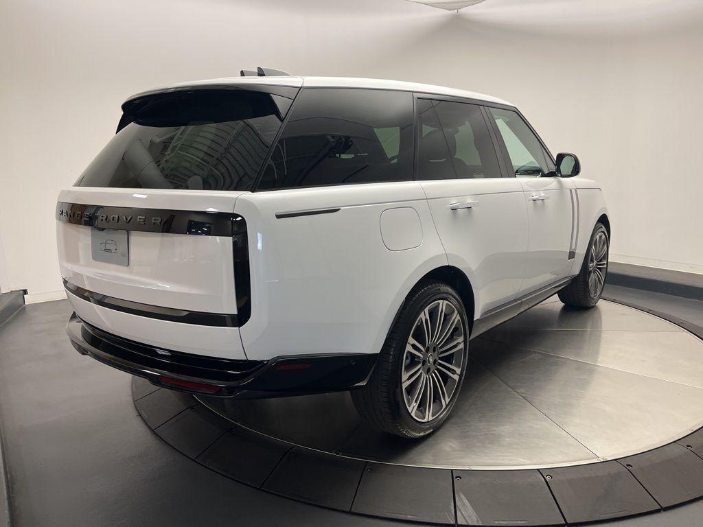 new 2025 Land Rover Range Rover car, priced at $141,605
