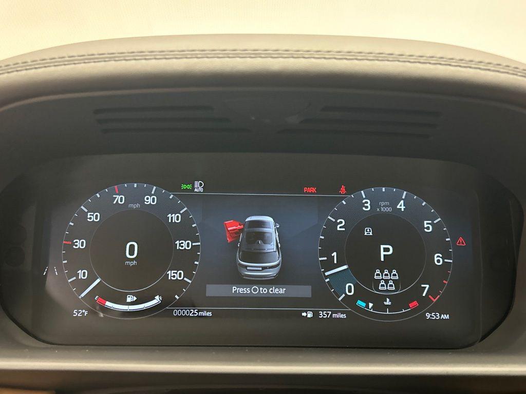 new 2026 Land Rover Discovery car, priced at $88,741